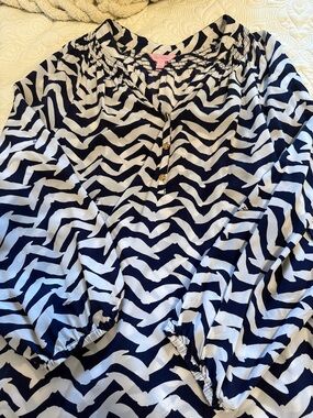 Lilly Pulitzer Navy and White Chevron Long-Sleeve Tunic